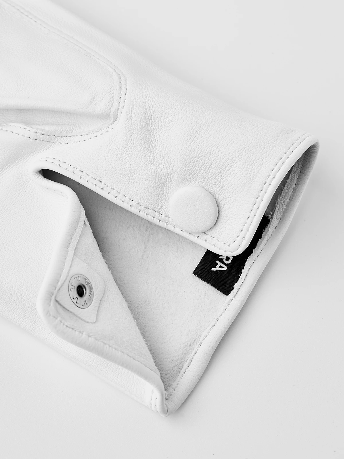 Hestra Carl Gustaf - Image 3