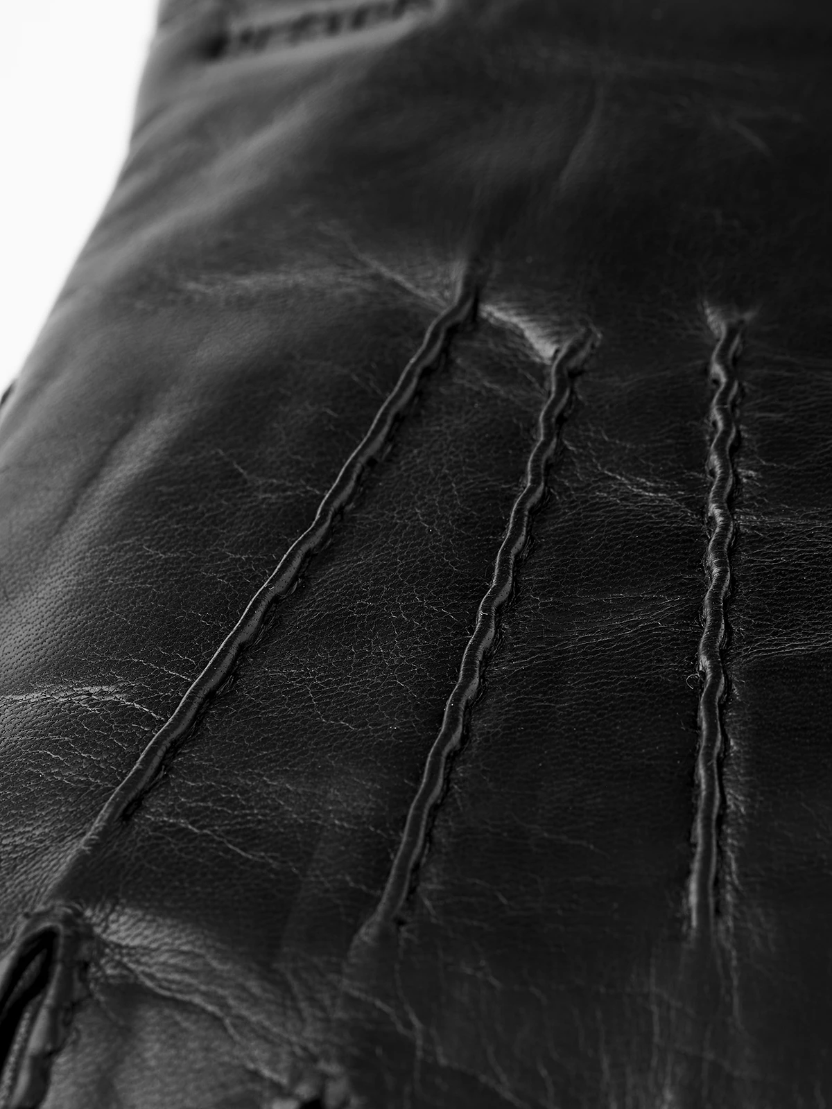 Hestra Edward - Image 3