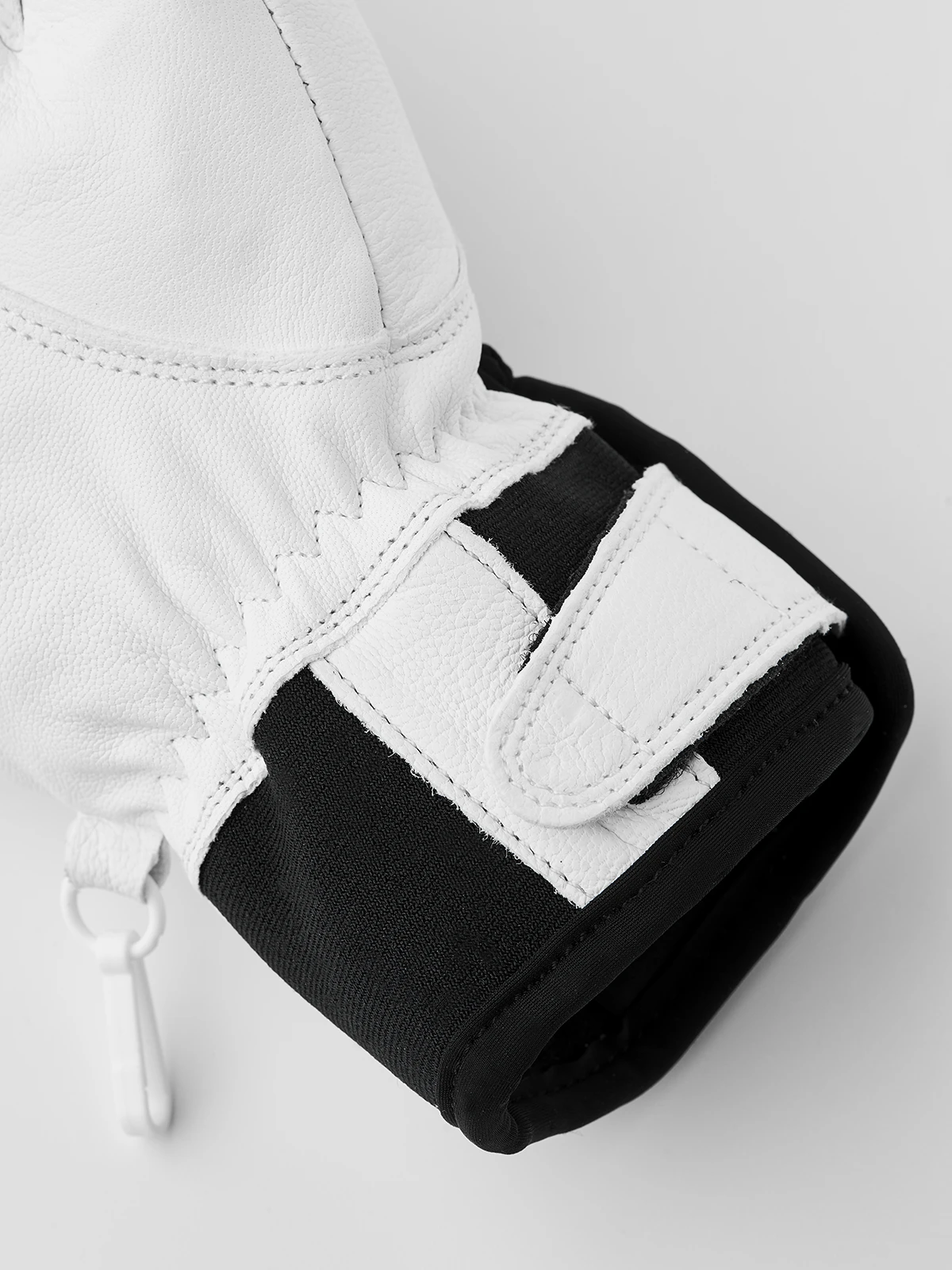 Hestra Downhill Comp Ergo Grip 5-finger - Image 6