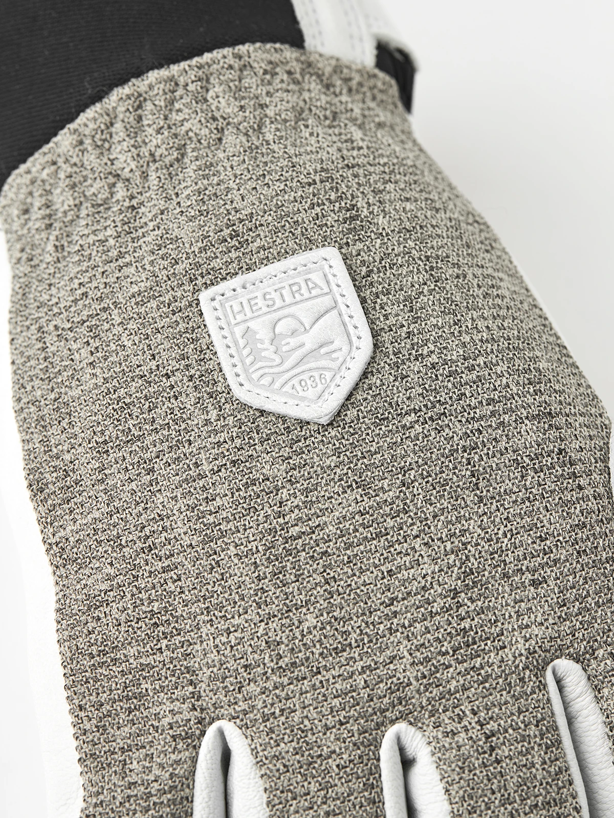 Hestra Army Leather Patrol Female 5-finger - Image 4