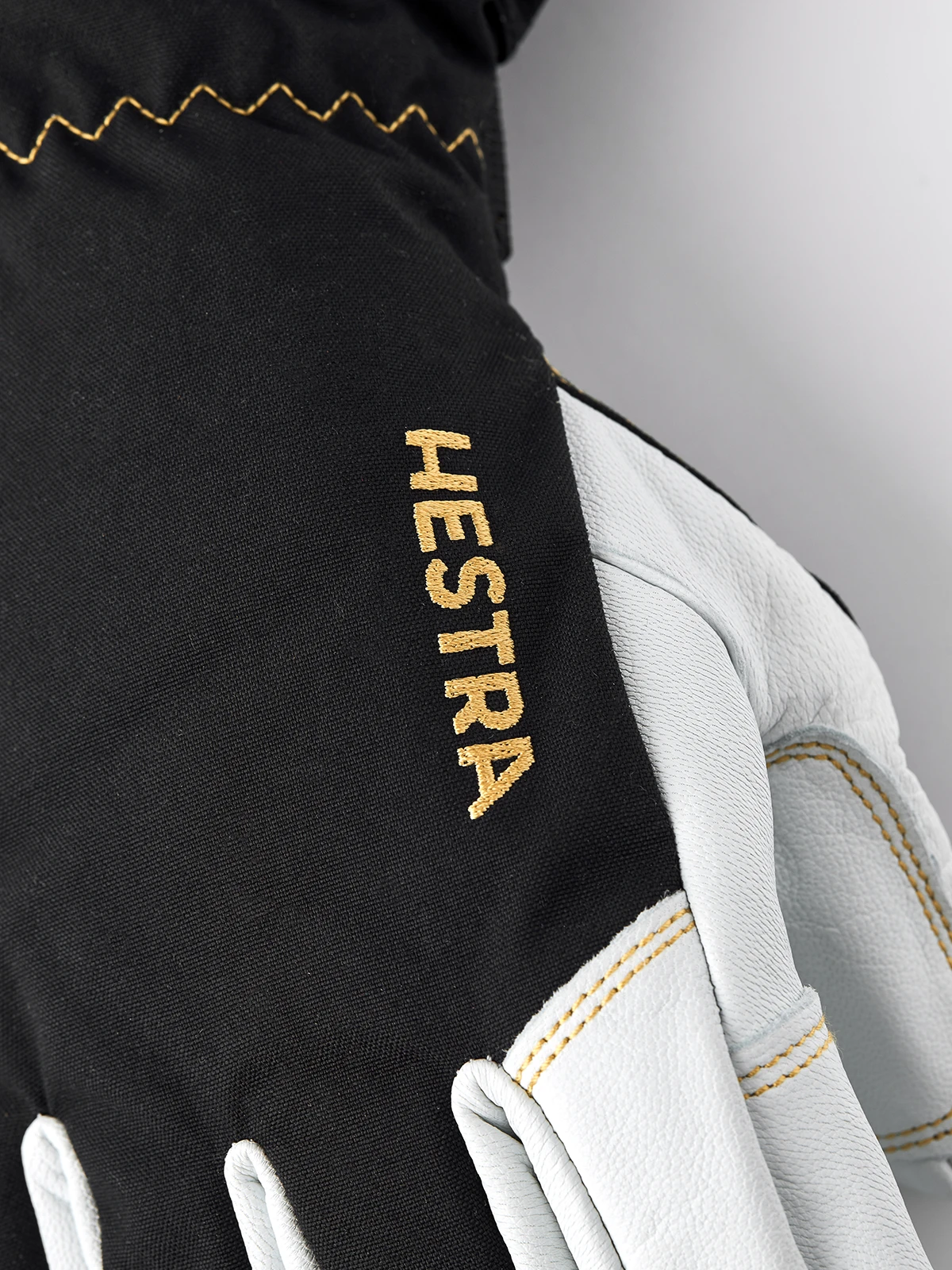 Hestra Army Leather Gore-Tex 5-finger - Image 3