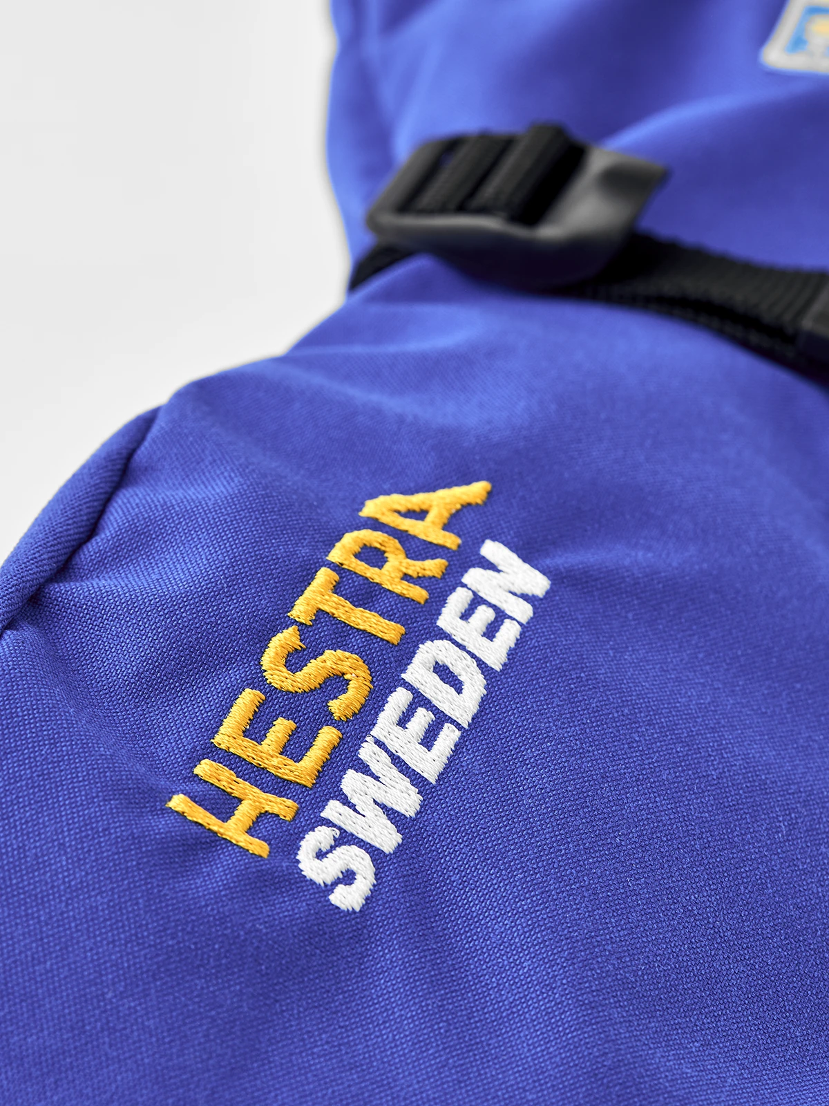 Hestra Pull Over Mitt - Image 3