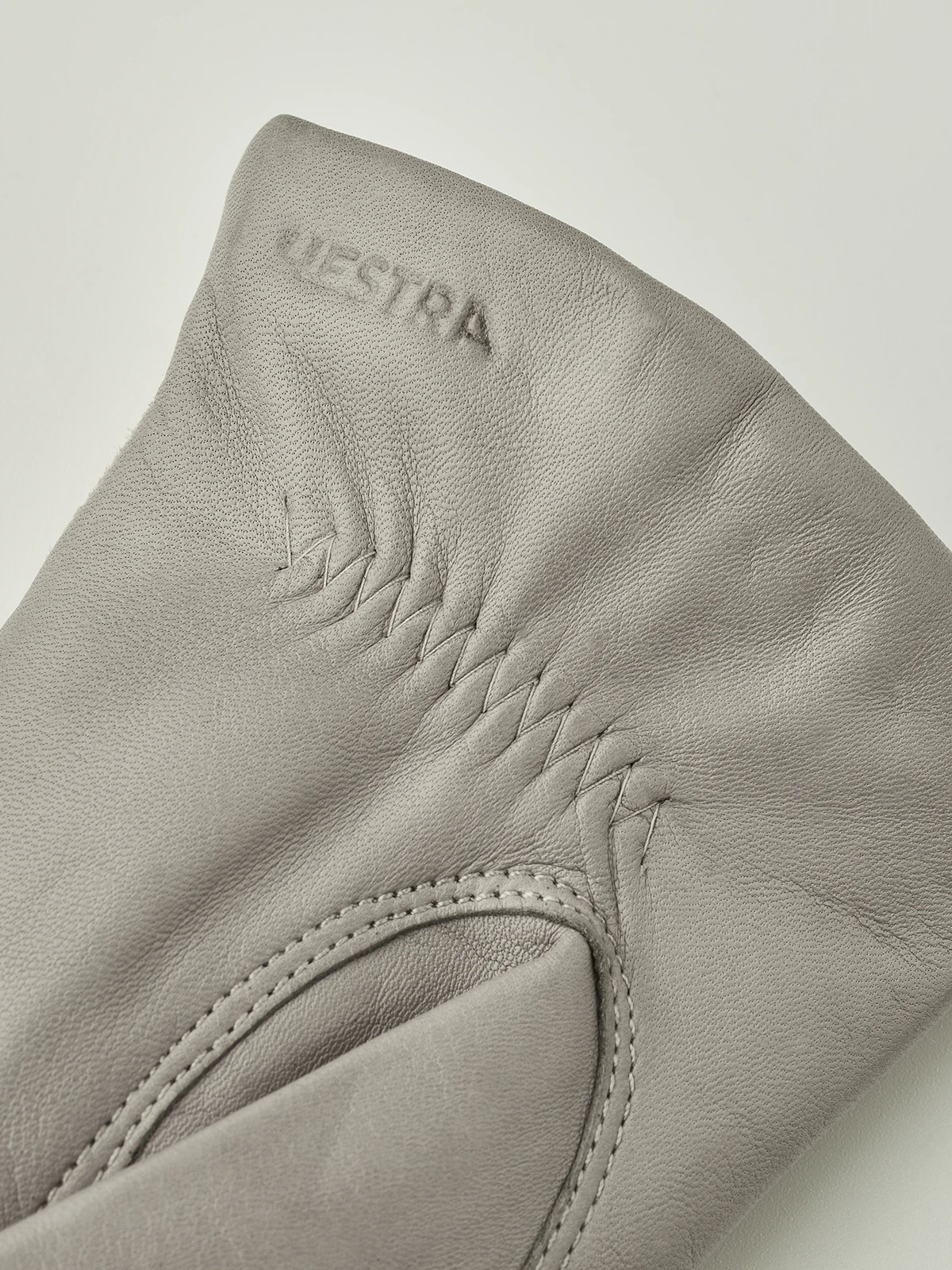 Hestra Sonia - Image 3