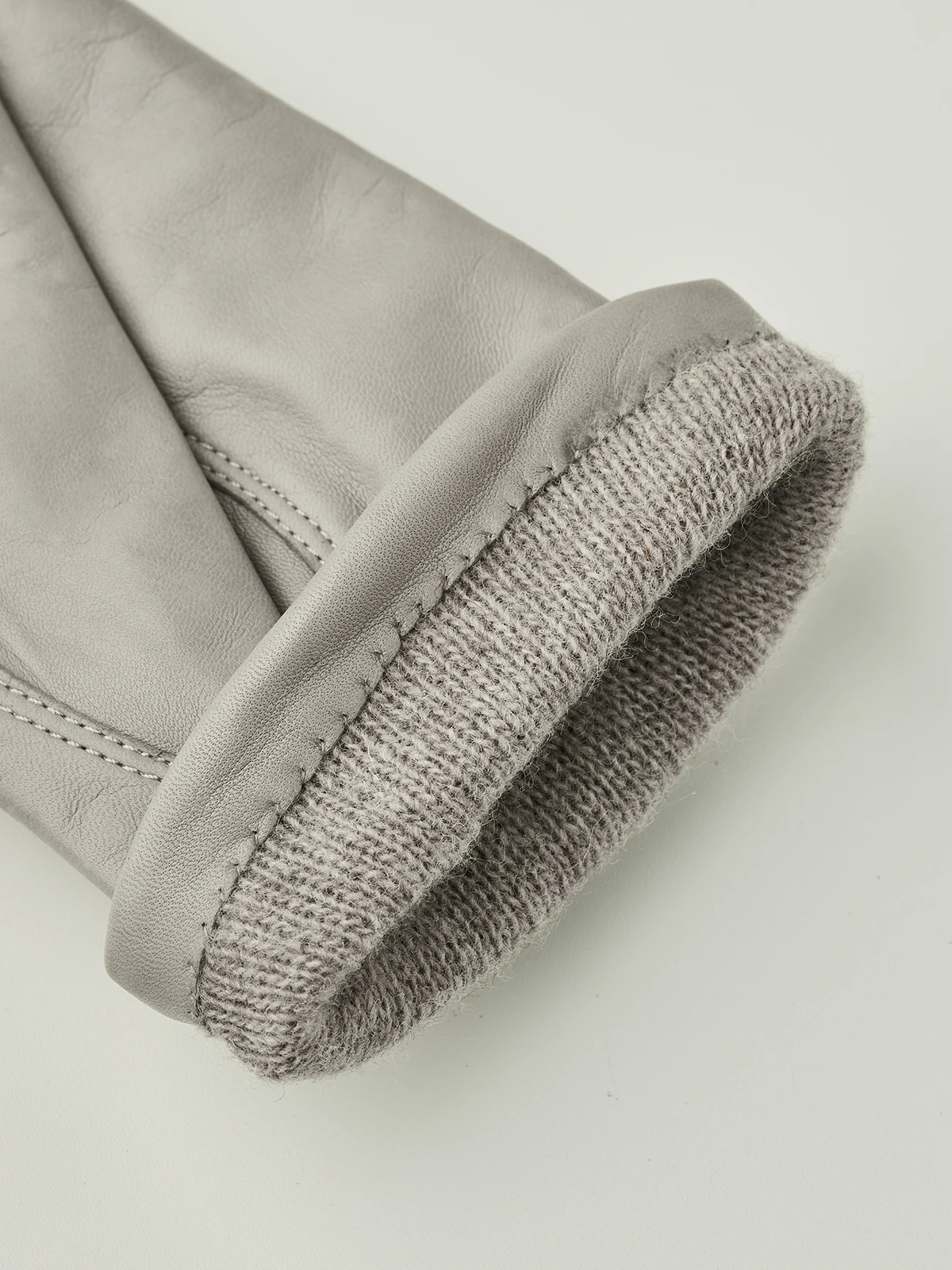 Hestra Sonia - Image 2